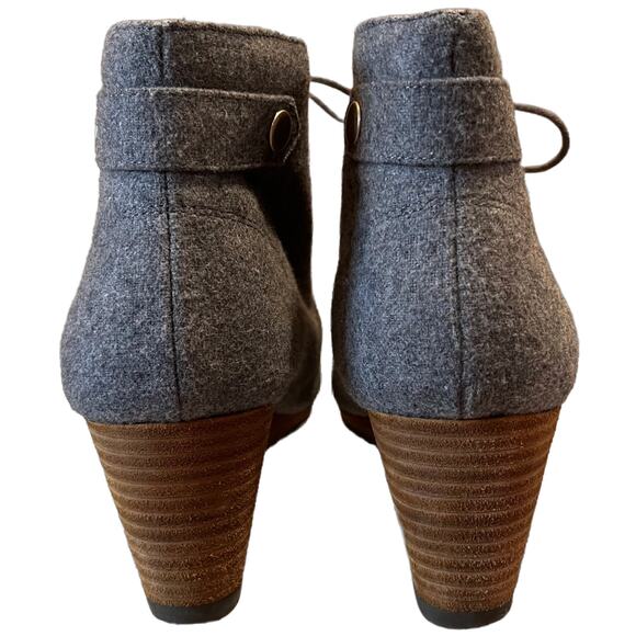 DR. SCHOLL'S Close Call Boots‎ Women's 9.5 Gray Lace Up Wedge Ankle 2.5" Heel - Picture 5 of 6